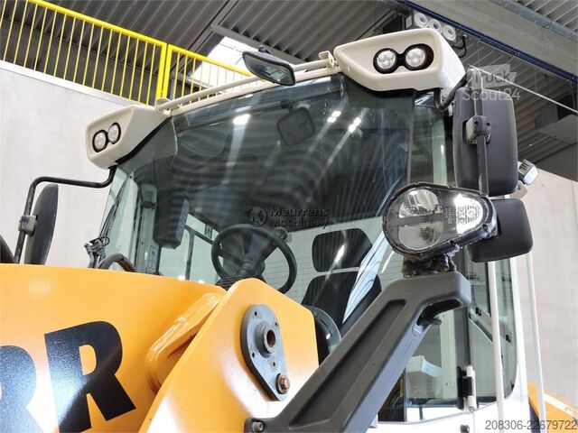 Chargeuse sur pneus LIEBHERR L580XPower