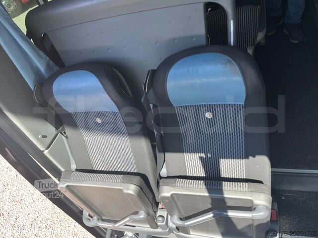 Turistički autobus Mercedes-Benz Tourismo