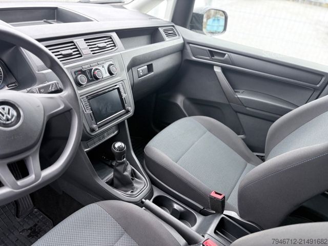 Minibus VOLKSWAGEN Caddy PKW Maxi Conceptline BMT 4Motion Garantie