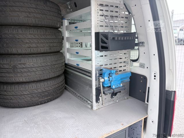 Minibus VOLKSWAGEN Caddy PKW Maxi Conceptline BMT 4Motion Garantie