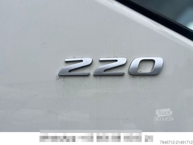 Samochód ciężarowy z plandeką typu platforma DAF LF 220 FA Pritsche Plane LBW*ADR 7,20m TÜV *2015