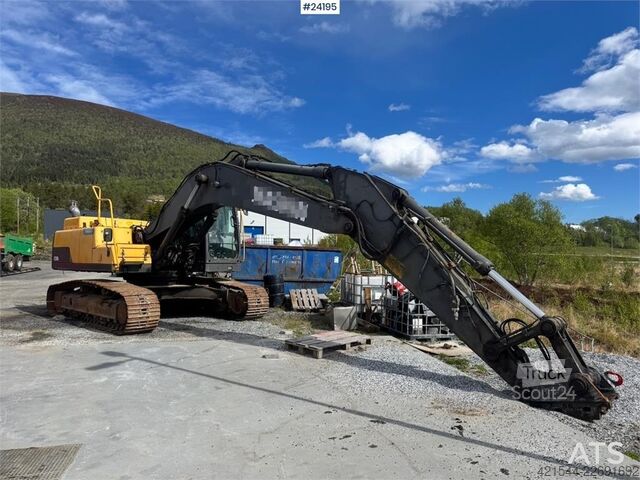 Raupenbagger Volvo EC250DL Excavator w/ Rototilt, 2 Buckets and GPS