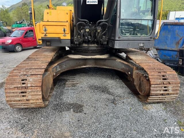 Goseniški bager Volvo EC250DL Excavator w/ Rototilt, 2 Buckets and GPS