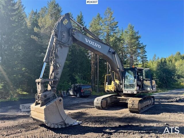 Raupenbagger Volvo EC290CL Excavator w/ Rototilt and 2 Buckets WATCH