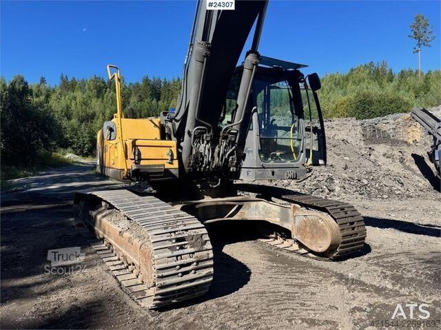 Paletli ekskavatör Volvo EC290CL Excavator w/ Rototilt and 2 Buckets WATCH