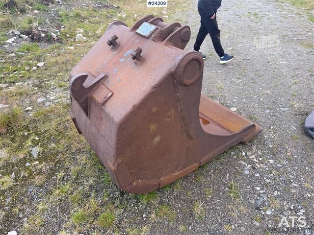 Escavadora de rastos Åkerman EC229
