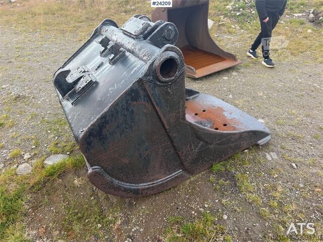 Escavadora de rastos Åkerman EC229
