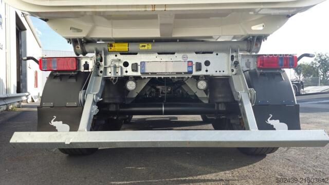 Tippsemi Schmitz Cargobull SKI24 (LOCATION / RENT)