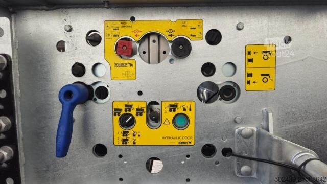 Tippsemi Schmitz Cargobull SKI24 (LOCATION / RENT)