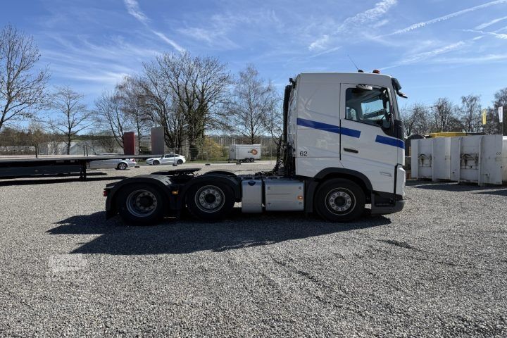 Tractora standard Volvo FH-460 6x2T Retarder / Swiss-Vehicle