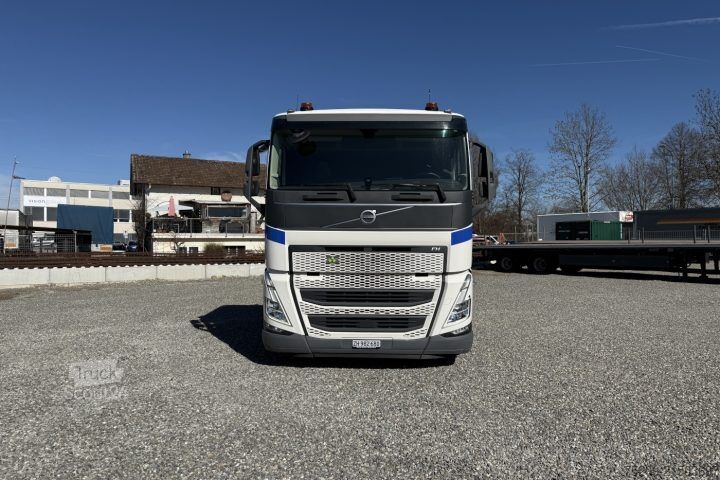 Tractora standard Volvo FH-460 6x2T Retarder / Swiss-Vehicle