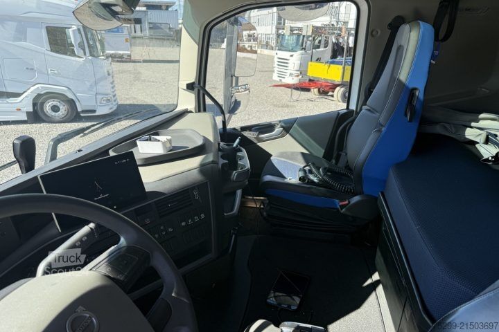 Tractora standard Volvo FH-460 6x2T Retarder / Swiss-Vehicle