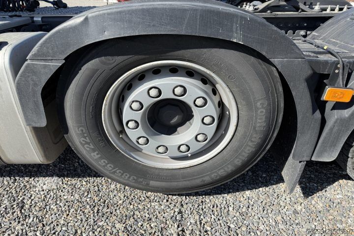 Tractora standard Volvo FH-460 6x2T Retarder / Swiss-Vehicle