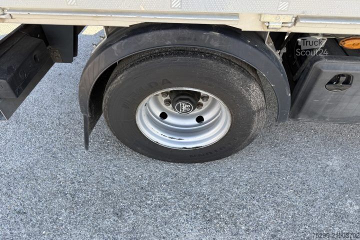 Відкритий причіп з тентом Schwarzmüller T-Serie Brücke / Swiss-Vehicle