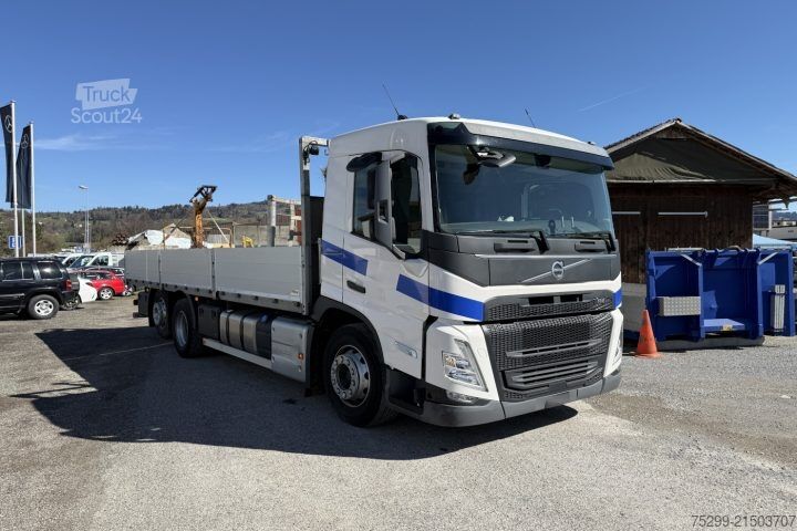 Vrachtauto met open laadbak Volvo FM-500 6x2R Brücke / Pritsche / Swiss-Vehicle
