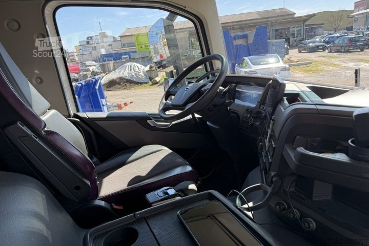 Vrachtauto met open laadbak Volvo FM-500 6x2R Brücke / Pritsche / Swiss-Vehicle