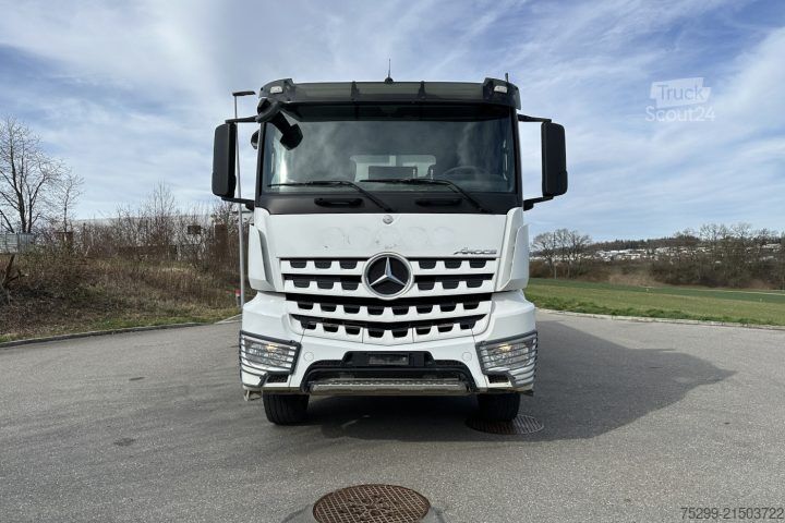 Tovorno vozilo za posebne namene Mercedes-Benz Arocs 3245 8x4 2-SK Meiller / Swiss-Vehicle