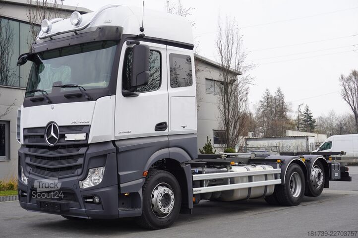 BDF Mercedes-Benz Actros 2540 6×2 / 90 tho. km! / BDF