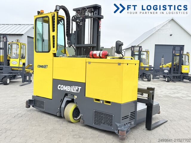 Carrello elevatore a 4 direzioni Combilift C3000STE TRIPLEX WIDE POSITIONER CABIN