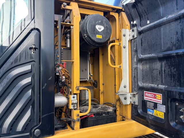 Bandgrävare Caterpillar 329EL | Dutch machine