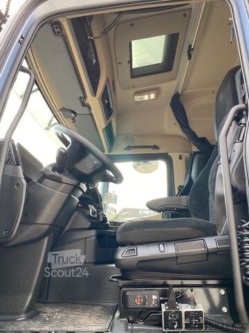 Камион с кука за контейнери MERCEDES-BENZ Actros neu 2548 L 6x2 Abrollkipper Meiller RS21.