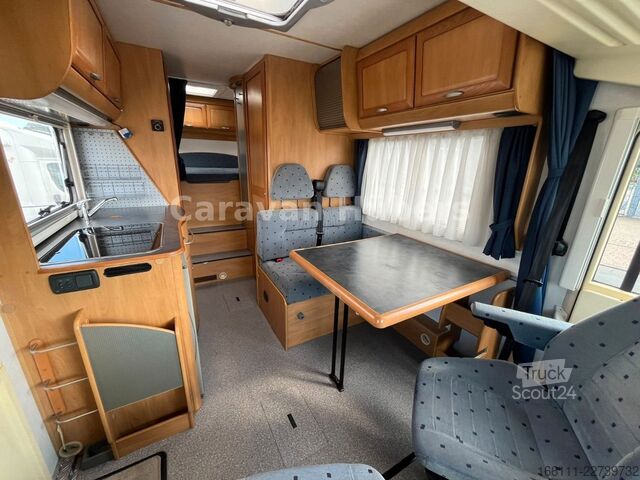 Entegre karavan HYMER/ERIBA B 524 - Klima - Hub/Festbett -  - AHK