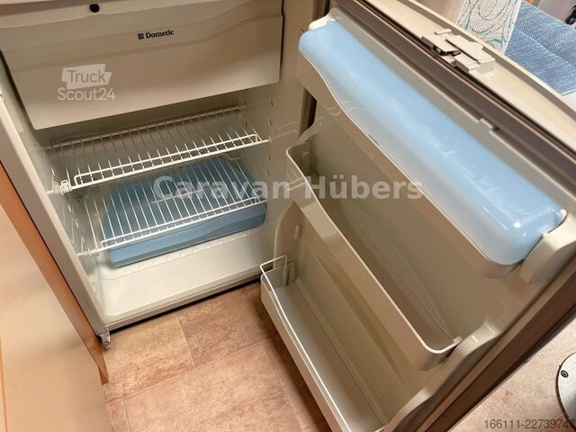 Autorulotă semi-integrată BÜRSTNER T 580 - Festbett - Klima -  -