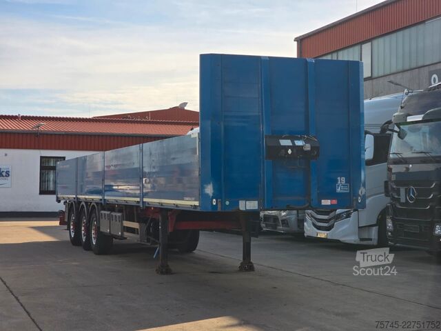 Открытый полуприцеп SCHWARZMÜLLER J-SERIE * 2X LIFT * MITNAHMESTAPLER * SAF