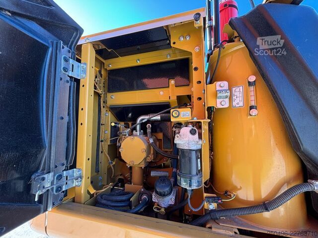 Lánctalpas kotrógép Caterpillar 317 GC 07C 3D / TILTROTATOR / AC / CENTRAL LUBR...