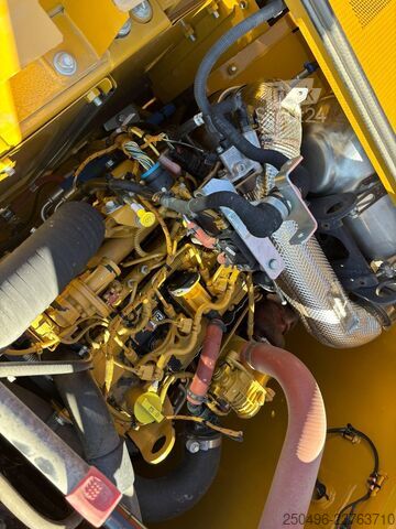 Lánctalpas kotrógép Caterpillar 317 GC 07C 3D / TILTROTATOR / AC / CENTRAL LUBR...