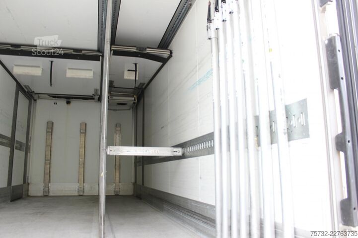 Camion frigorifique Mercedes-Benz Atego 1524 E6 CS 1250MT Bi Multi-Temp Türen+LBW