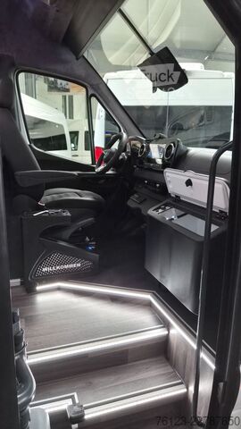 Minibus MERCEDES-BENZ 517 Lord Comfort XXL Vorlauffahrzeug 23 SS