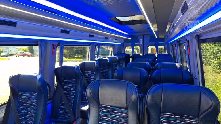 Minibus MERCEDES-BENZ 517 Lord Comfort XXL Vorlauffahrzeug 23 SS