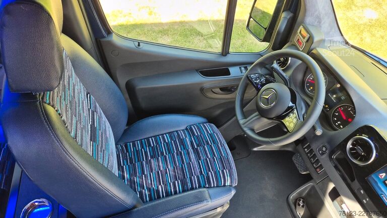 Minibus MERCEDES-BENZ 517 Lord Comfort XXL Vorlauffahrzeug 23 SS