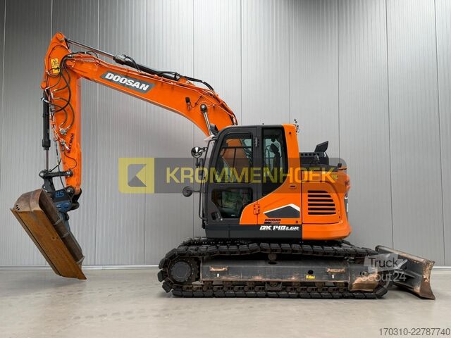 гусеничный экскаватор Doosan DX 140 LCR-7