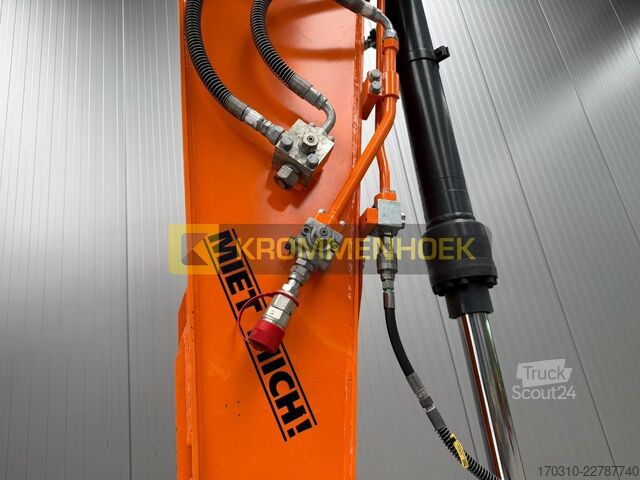 гусеничный экскаватор Doosan DX 140 LCR-7