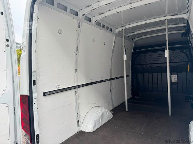 Панелен ван IVECO Daily 35S14 Hi-Matic Kastenwagen *Klima*Tempomat