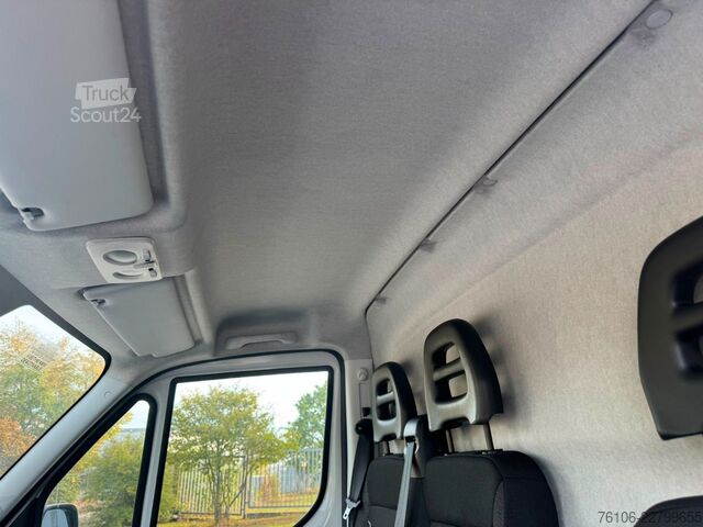 Панелен ван IVECO Daily 35S14 Hi-Matic Kastenwagen *Klima*Tempomat