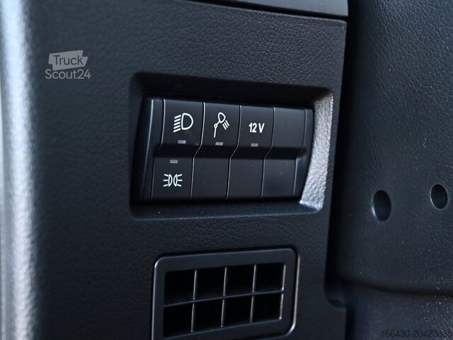 Volumen SZM Mercedes-Benz Actros 1851 LSnRL 4x2 LowLiner höhenverst Sattelkupplung