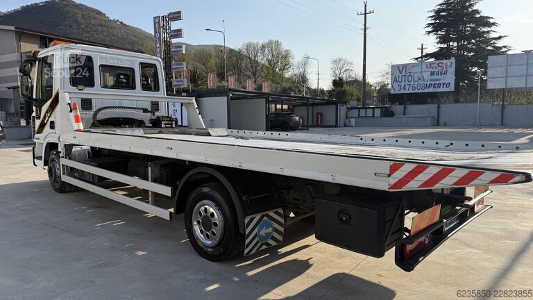 пътна помощ Iveco EUROCARGO 120 EL 18 CARROATTREZZI