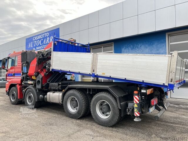 Camion à benne tridirectionnelle avec grue MAN TGS 35.480
