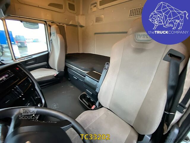 Posuvná plachta Iveco Stralis 420