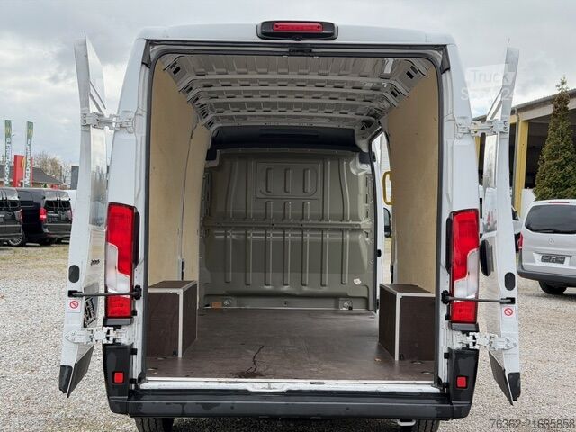 ψηλό και μακρύ κλειστό φορτηγό Fiat Ducato L4H2 180 LED Kamera Klima