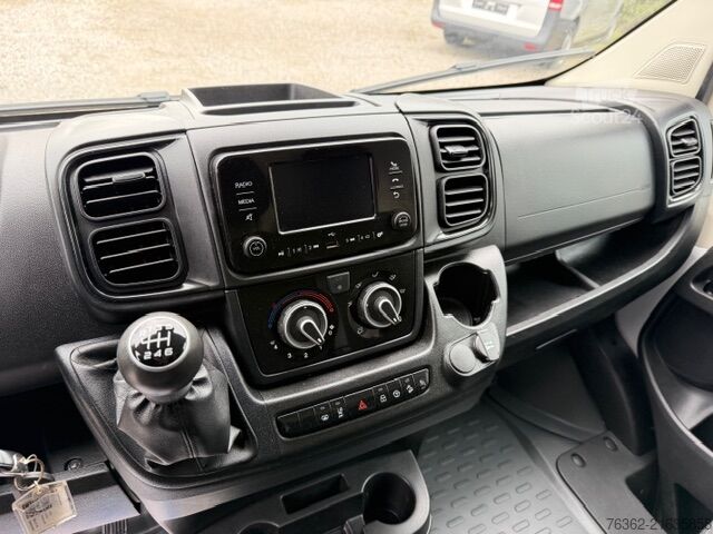 ψηλό και μακρύ κλειστό φορτηγό Fiat Ducato L4H2 180 LED Kamera Klima