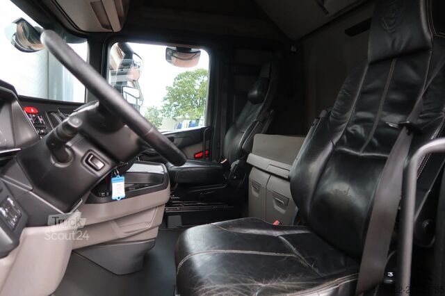 Standard-SZM Scania S650 V8 NGS 6X4NB/ FULL AIR/ RETARDER/ HYDRAULI...