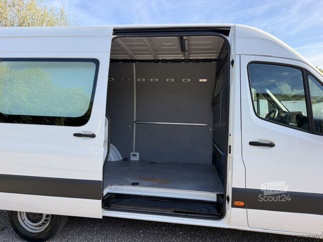 Furgone a tetto alto Mercedes-Benz Sprinter 319 L2H2 V6 3,0L AHK-3,5T Kamer