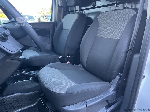 Kombi med högt tak Renault Kangoo 1.5 Blue dCi Airco Cruise controle Navig...
