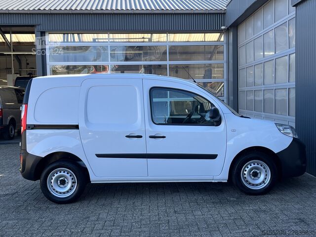 Kombi med högt tak Renault Kangoo 1.5 Blue dCi Airco Cruise controle Navig...