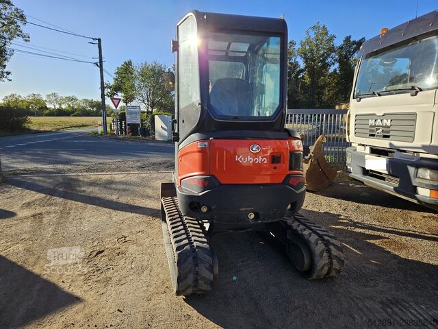 Miniescavatore Kubota U 27-4