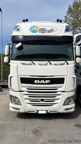 Standardni vlačilec DAF XF 510 FT